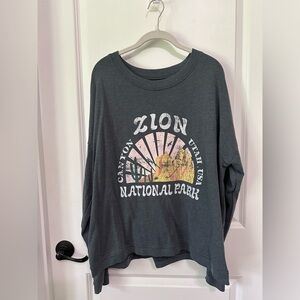 Zion National Park Graphic Sweatshirt Size Large